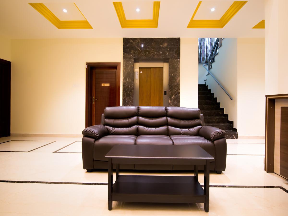צ'נאי Iris Comfort Inn מראה חיצוני תמונה